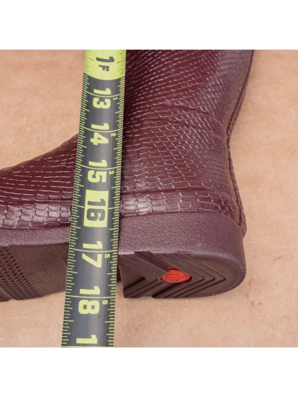 Hunter Women Scale Texture Farm Barn Maroon Wellies Rain Rubber Boots 9US EUR40 - Picture 8 of 9